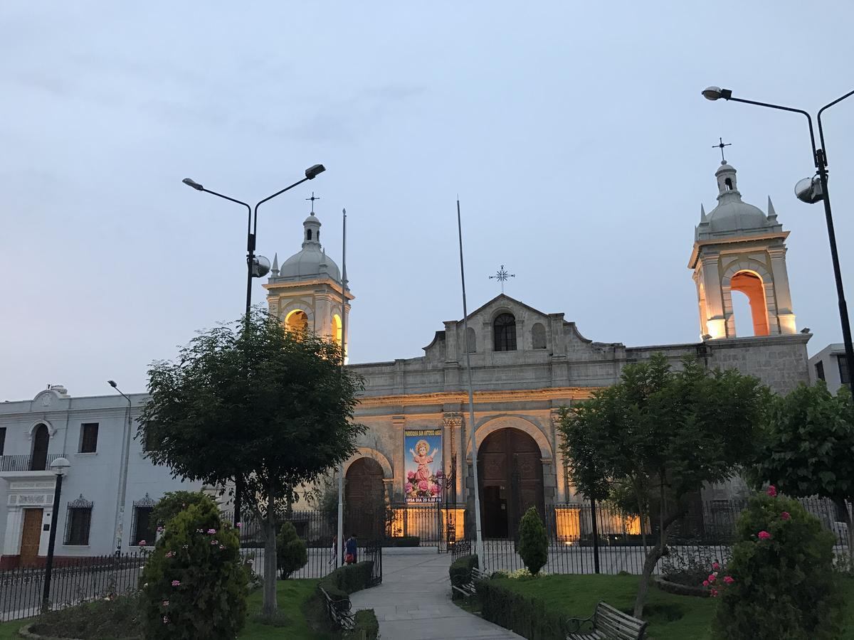Plaza San Antonio Arequipa 2*